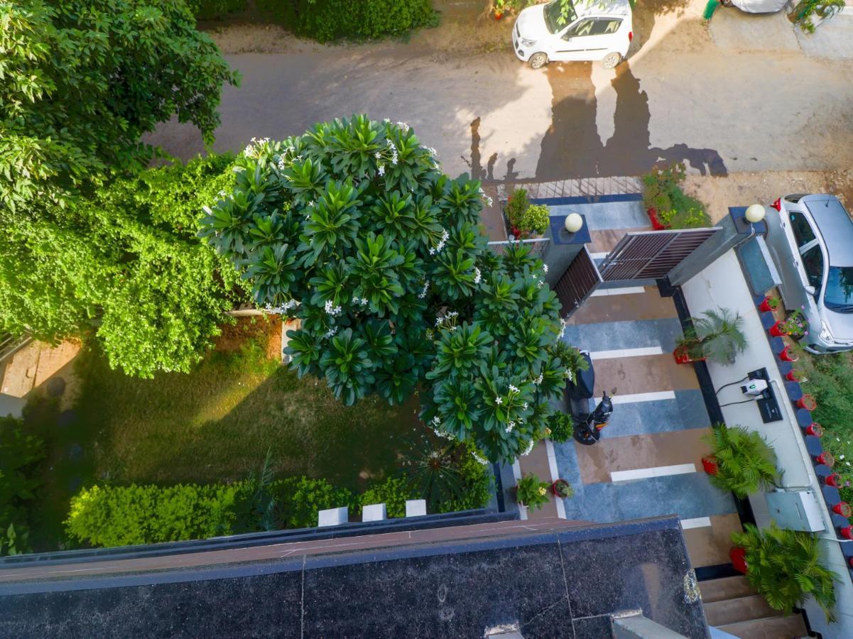 Dreamz Hospitality Gurgaon Hotel Kültér fotó