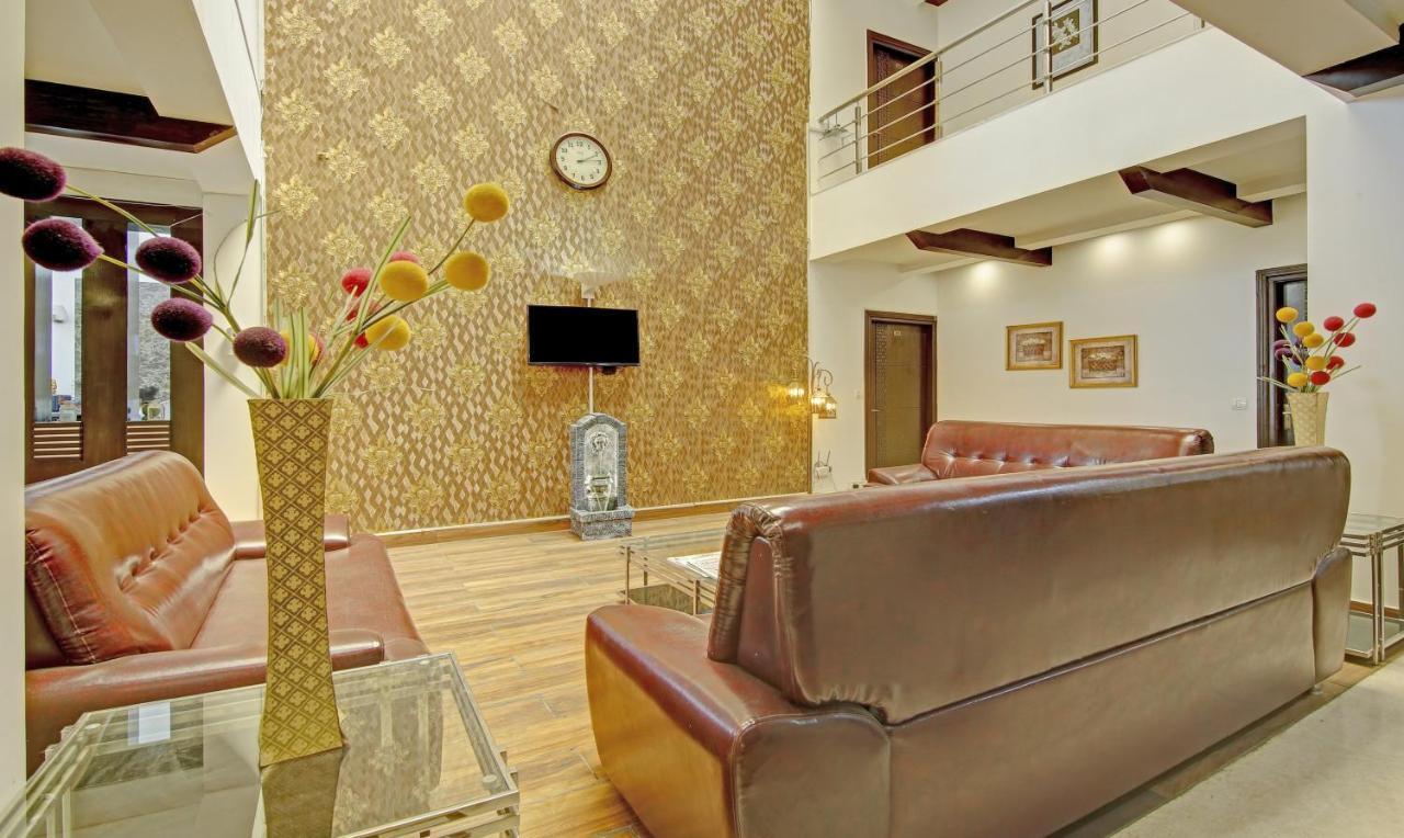 Dreamz Hospitality Gurgaon Hotel Kültér fotó