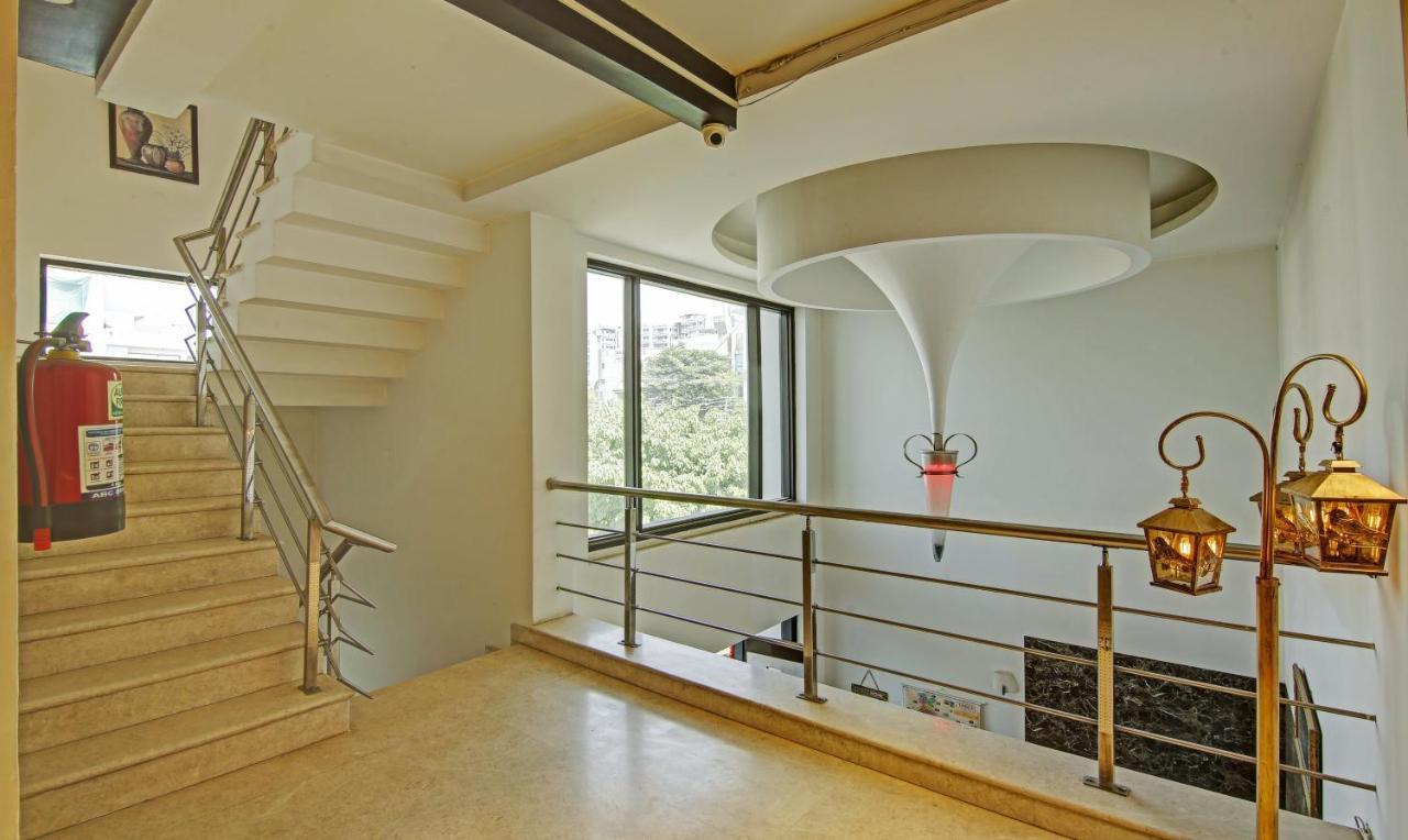Dreamz Hospitality Gurgaon Hotel Kültér fotó