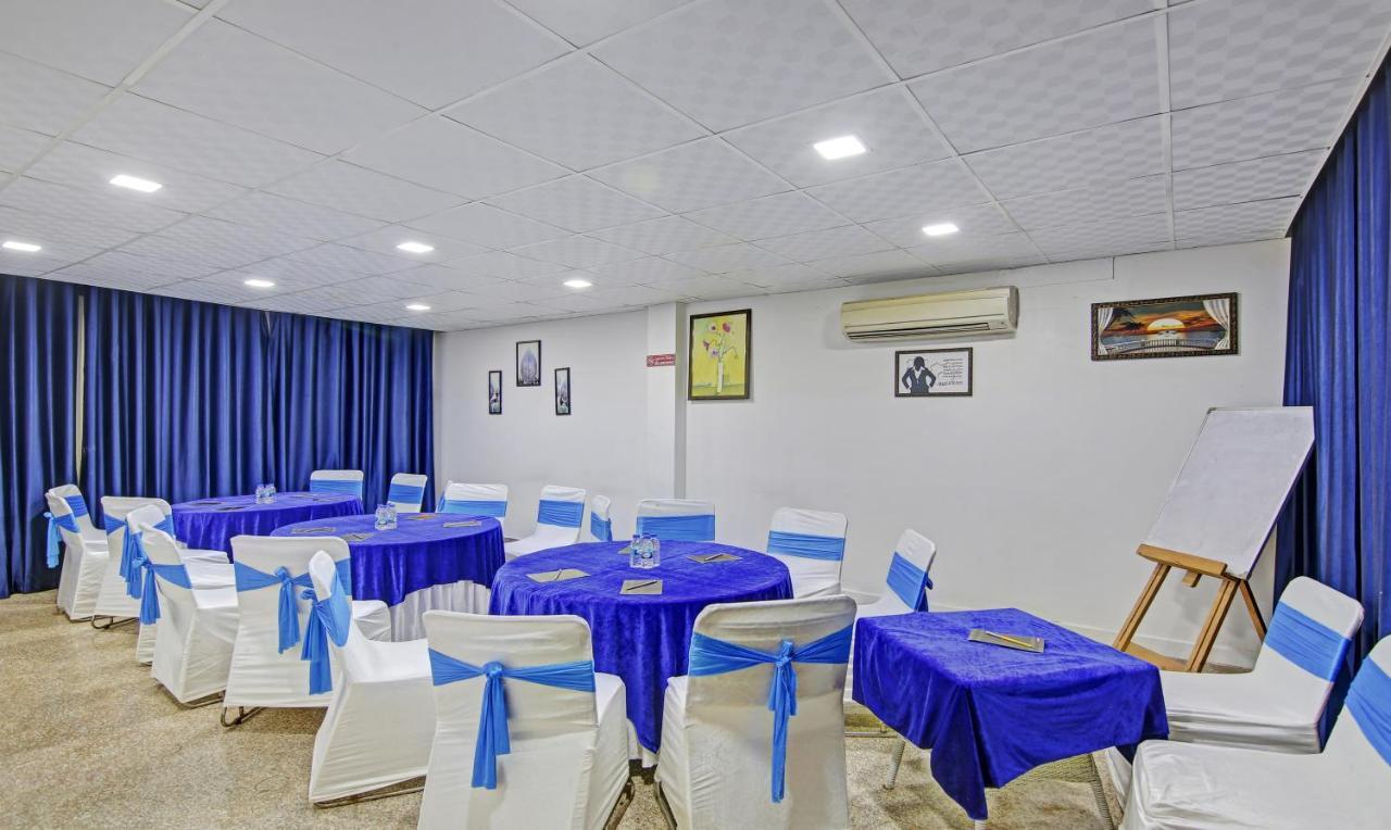 Dreamz Hospitality Gurgaon Hotel Kültér fotó
