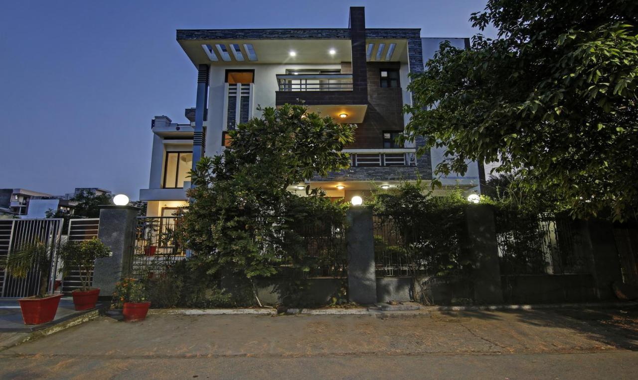 Dreamz Hospitality Gurgaon Hotel Kültér fotó