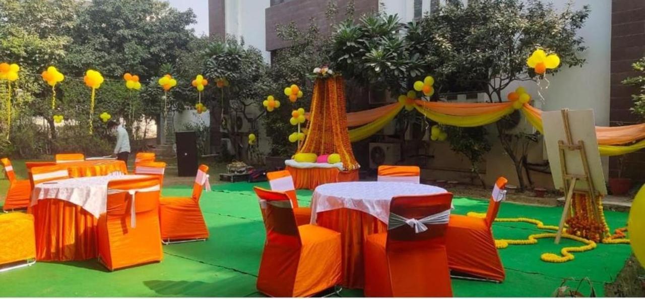 Dreamz Hospitality Gurgaon Hotel Kültér fotó